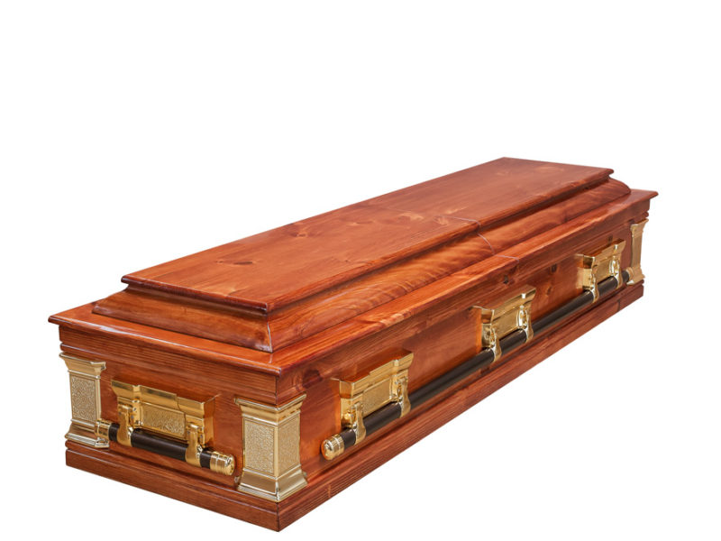 Pine-Halfview-Casket-Windsor-Closed-800x600_c